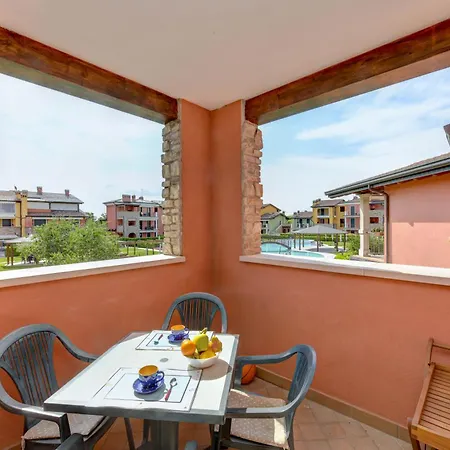 Olive Escape شقة *